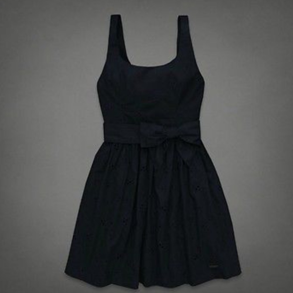 Like new Abercrombie & Fitch Size 0 eyelet dress